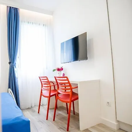 Apartment Pop Art